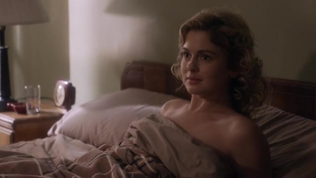 Rose McIver looks fantastic from Masters of Sex