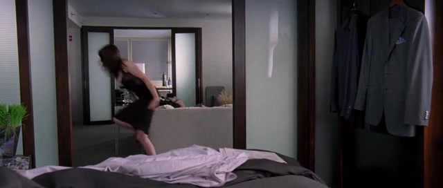 Anne Hathaway screentime from The Devil Wears Prada