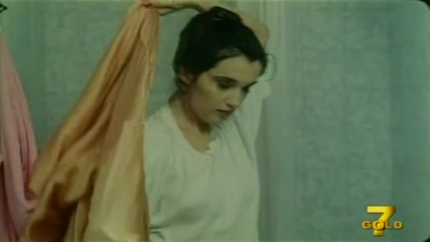 Florence Guérin screentime - omicidio a luci blu