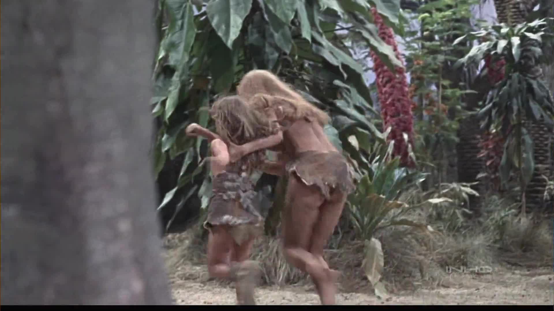 Raquel Welch screentime - One Million Years B C 