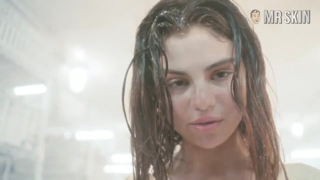 Selena Gomez must watch clip from fetish