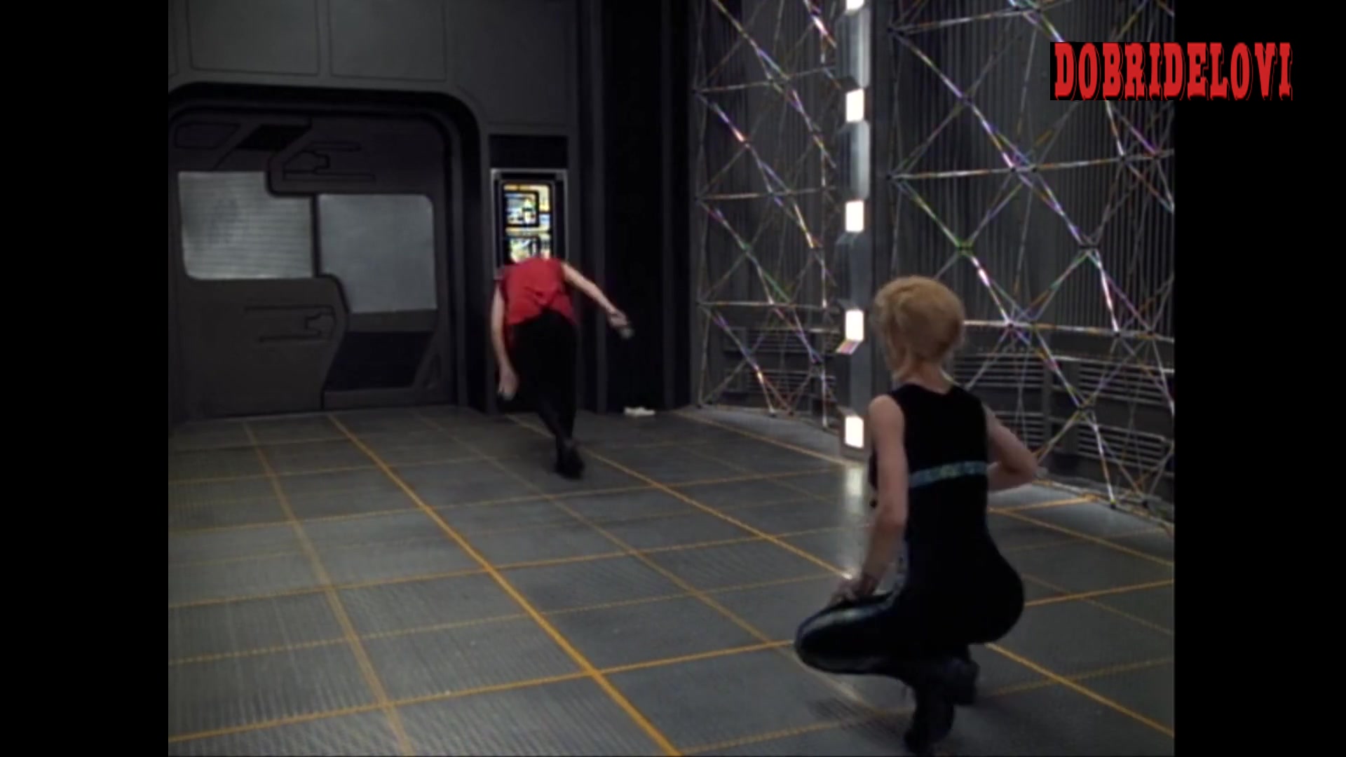 Jeri Ryan sexy practice shooting in Star Trek Voyager