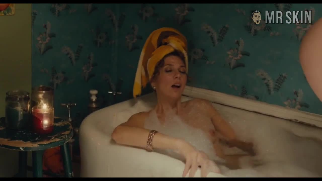 Marisa Tomei scene from Loitering with Intent