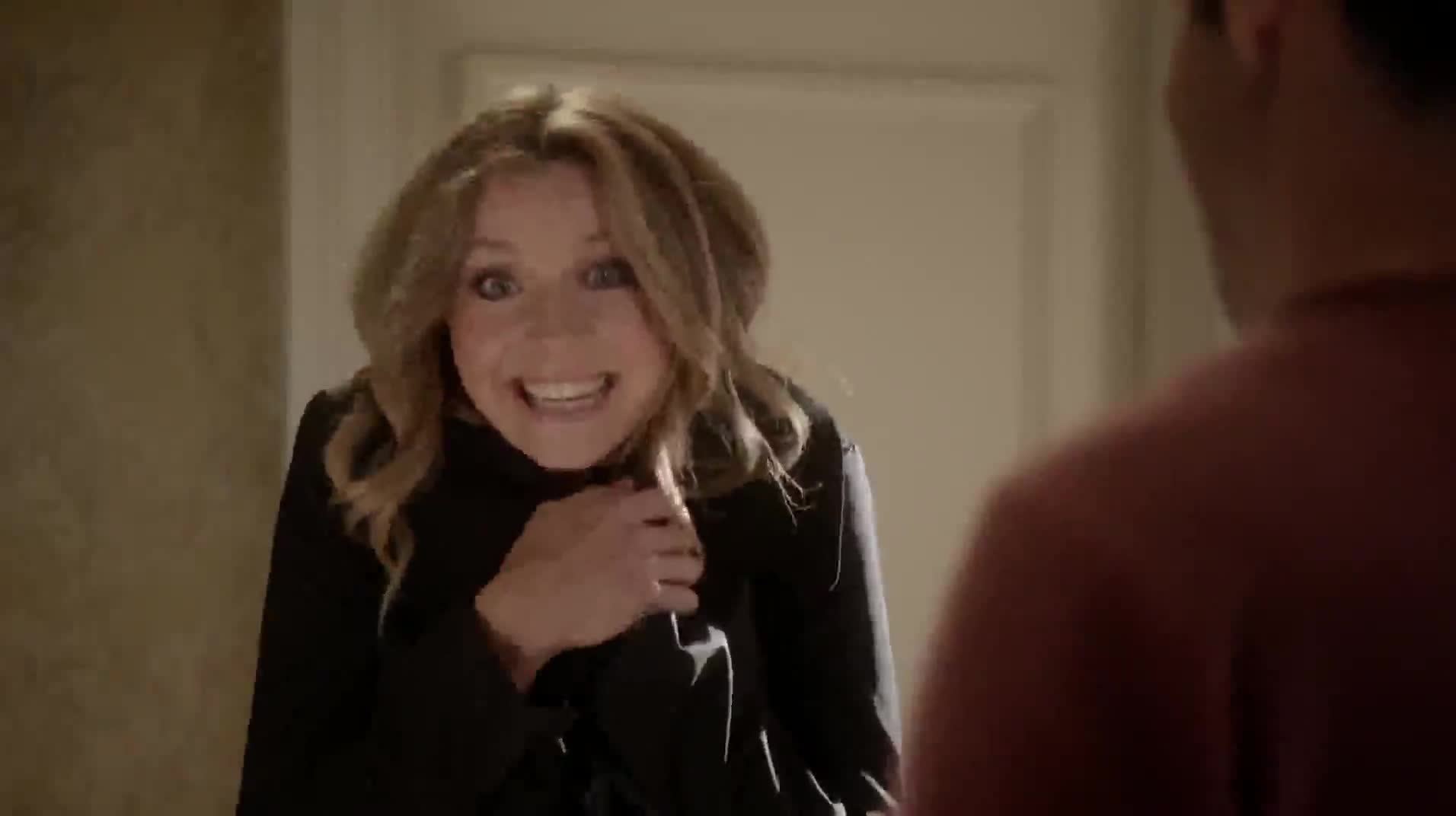 Sarah Chalke must watch clip from Chaos Theory