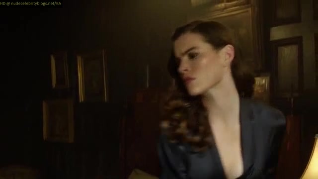 Kaley Ronayne sexy scene in Gotham