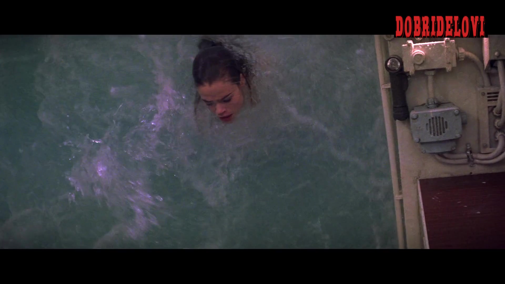Denise Richards underwater pokies scene from The World is Not Enough