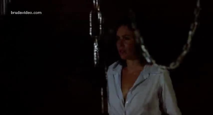 Jennifer Grey sexy scene from Tales from the Crypt Presents Ritual