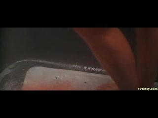 Geena Davis sexy scene from The Long Kiss Goodnight
