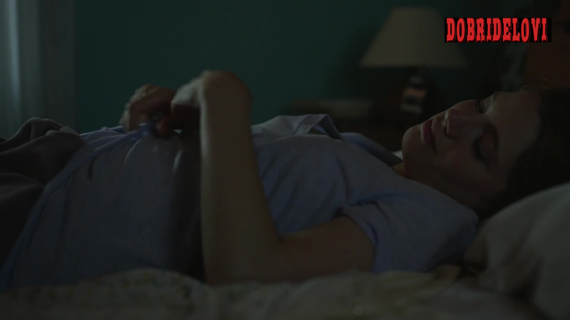 Diana Gomez masturbating in bed scene from Valeria