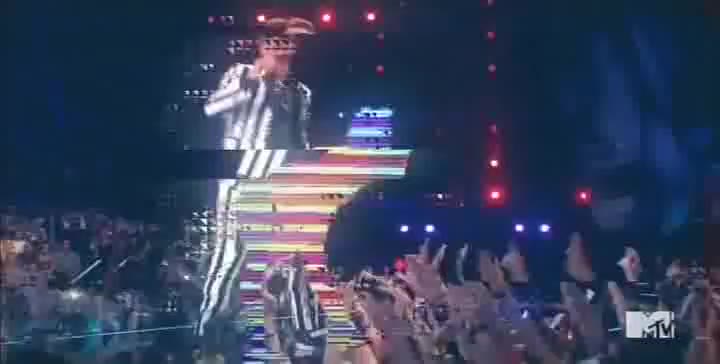 Britney Spears scene from MTV Video Music Awards