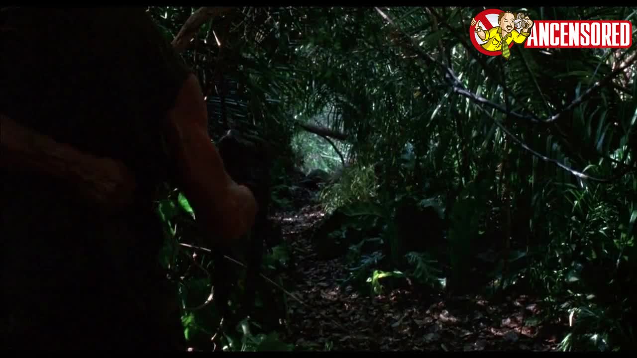 Elpidia Carrillo sexy scene in Predator