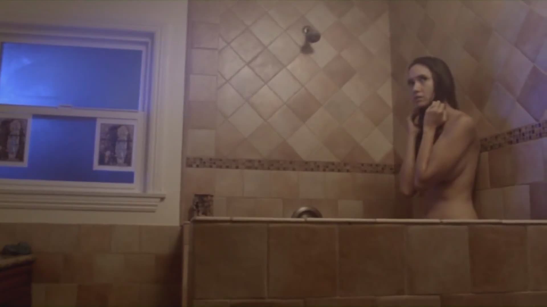 Sara Malakul gets into the shower scene from 12/12/12