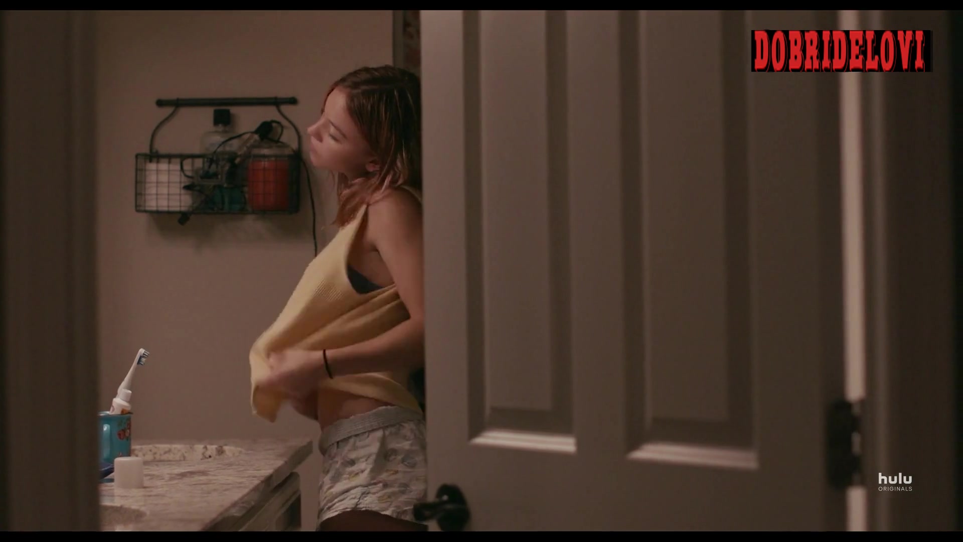 Sydney Sweeney changing room scene in Big Time Adolescence