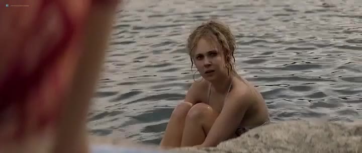 Juno Temple scene from one percent more humid