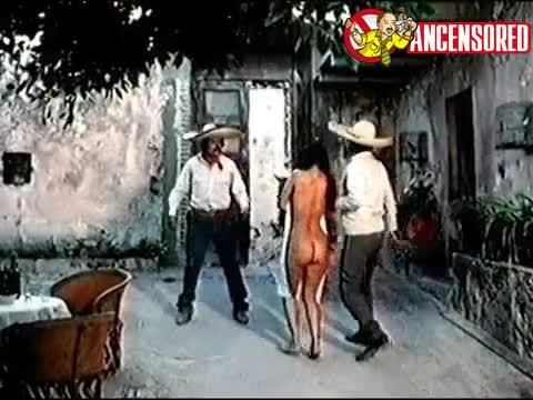 Isaura Espinoza screentime - Huevos rancheros