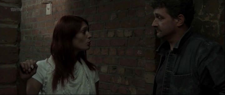 Sharon Slosse sexy scene in laundry man