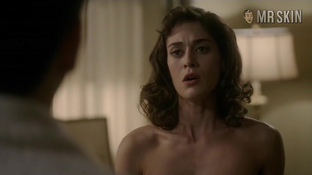 Lizzy Caplan sexy scene from Masters of Sex