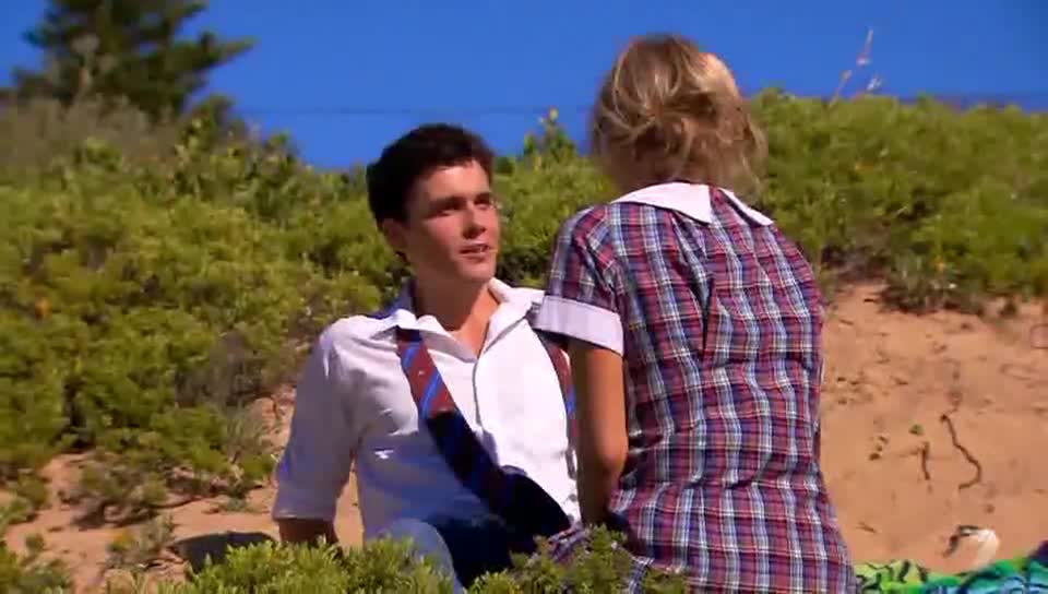 Kassandra Clementi must watch clip from Home and Away