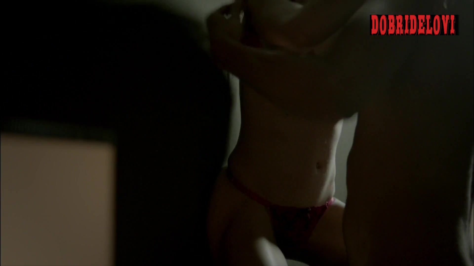 Michelle Batista undressing scene from O Negócio