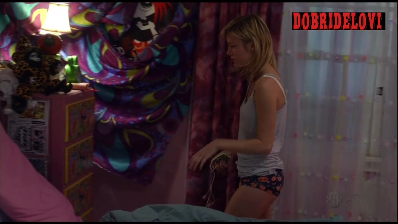 Brie Larson talking about sex in pink panties scene from United States of Tara