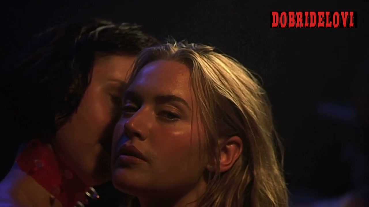 Kate Winslet lesbian kiss scene from Holy Smoke!