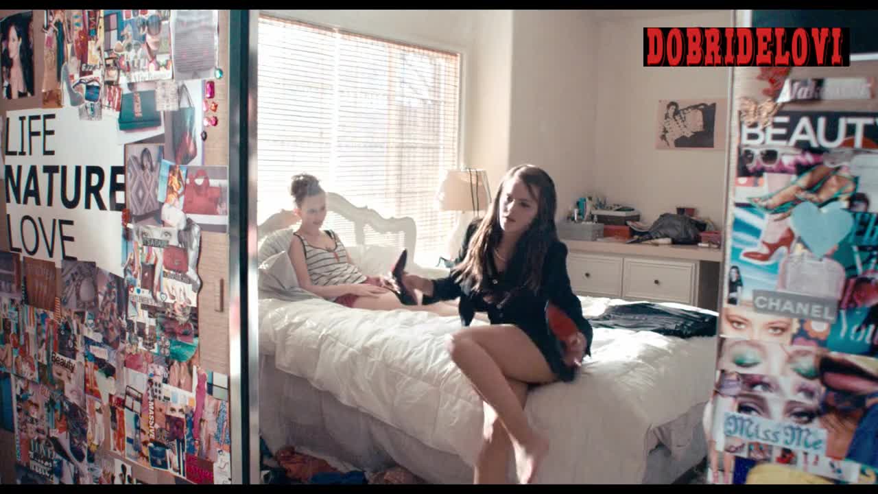 Emma Watson changing clothes scene from The Bling Ring
