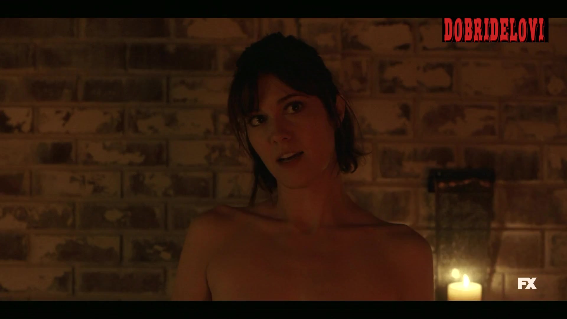 Mary Elizabeth Winstead getting out of bed scene from Fargo