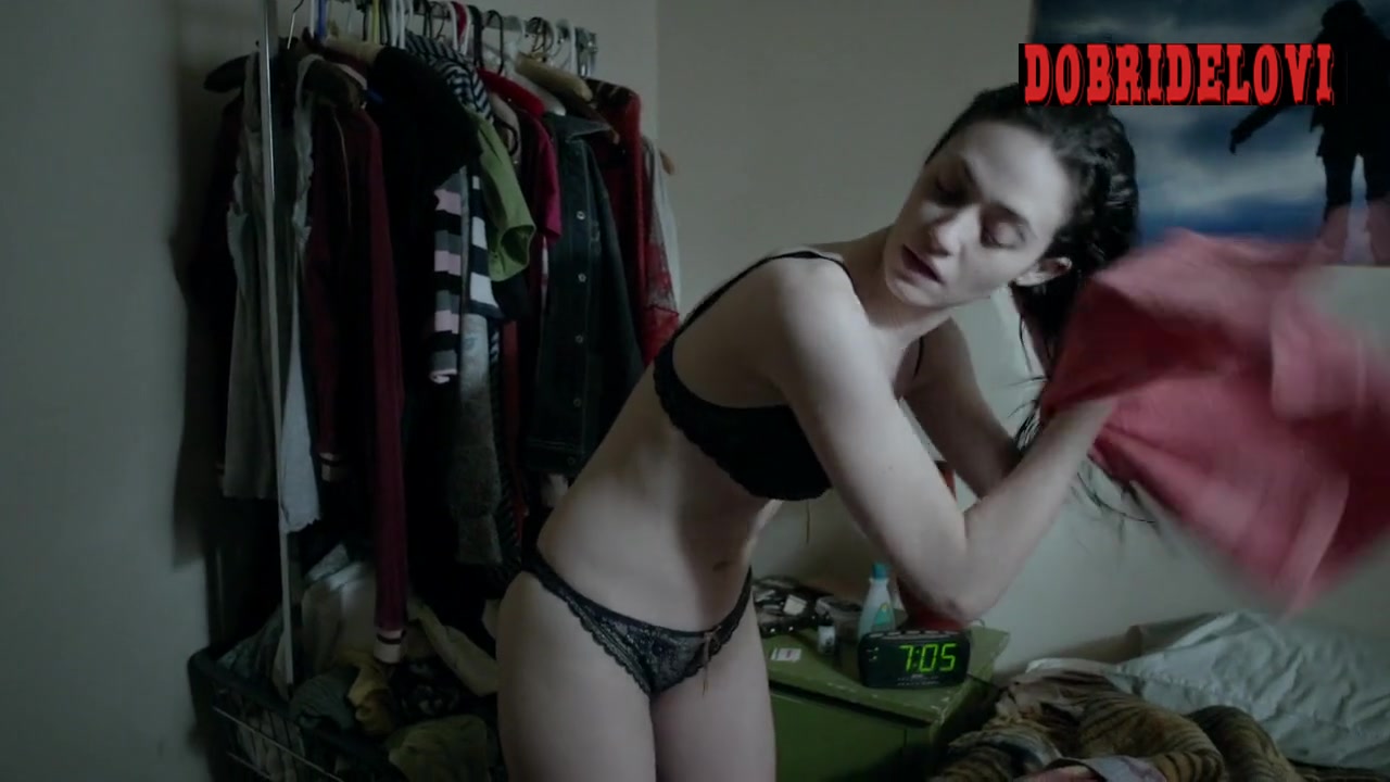 Emmy Rossum showers and gets dressed scene from Shameless
