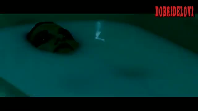 Gina Gershon bathtub scene from The Scribbler