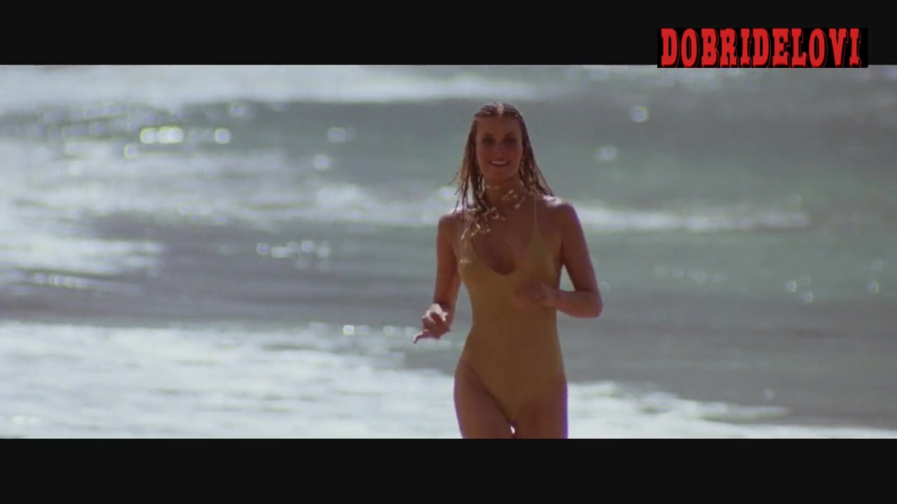 Bo Derek jogging in the beach scene from 10 video image