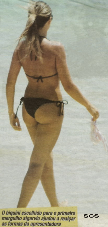 Sónia Araújo enjoying the beach